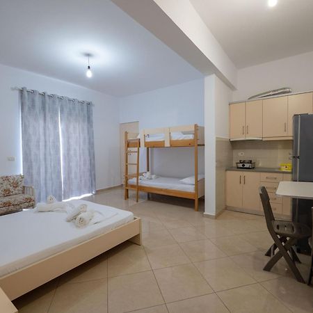 Vila Flamuri Sarande Exterior photo